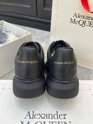ALEXANDER MCQUEEN CLASSICA NERA