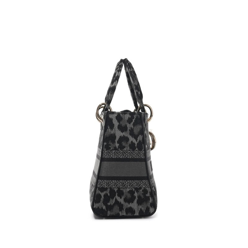 Christian Dior
Grey and Black Leopard Pattern Mizza Embroidery Medium Lady D-Lite Bag Pale Gold Hardware